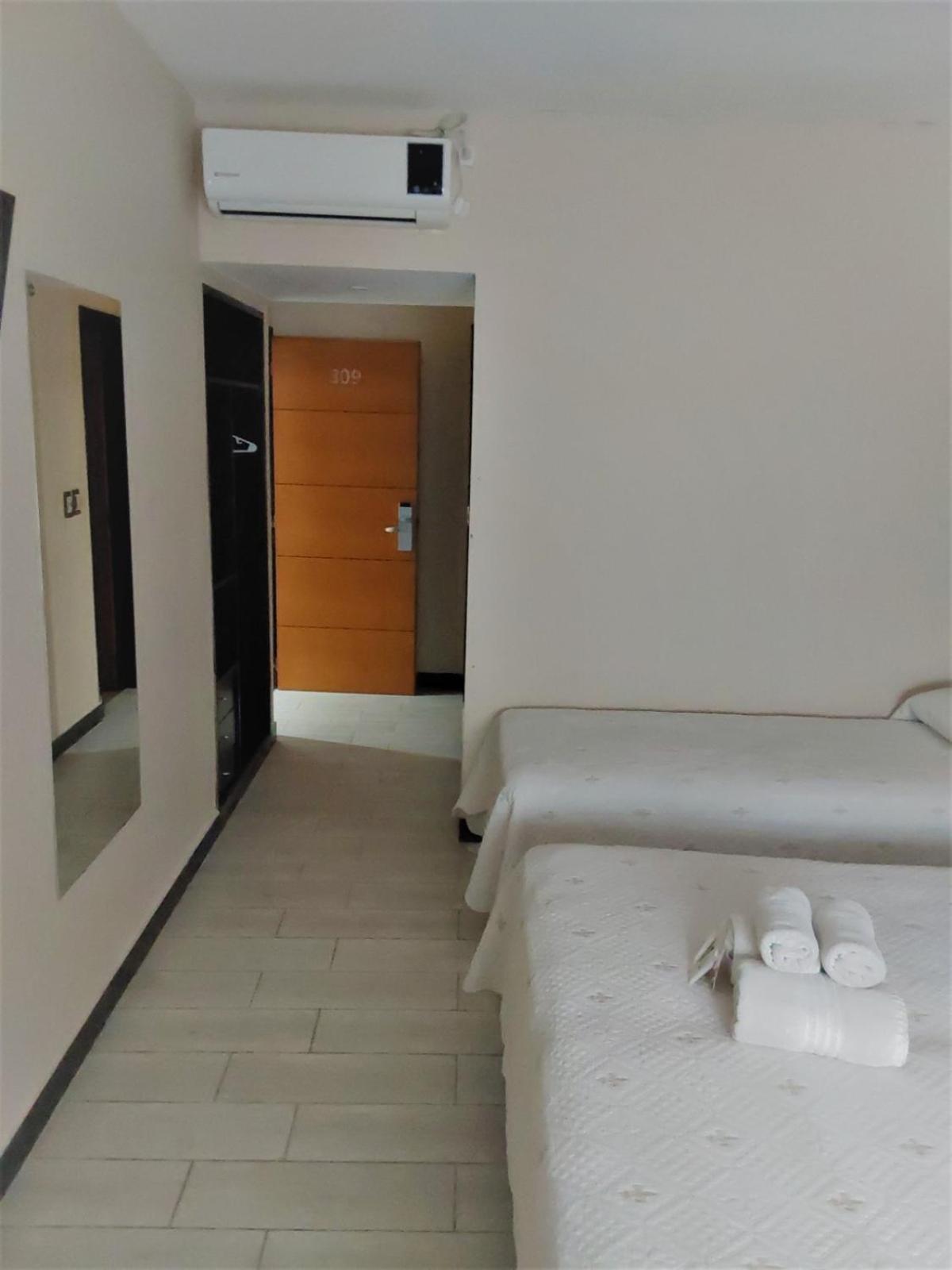 Hotel Castellon Mar del Plata Kültér fotó